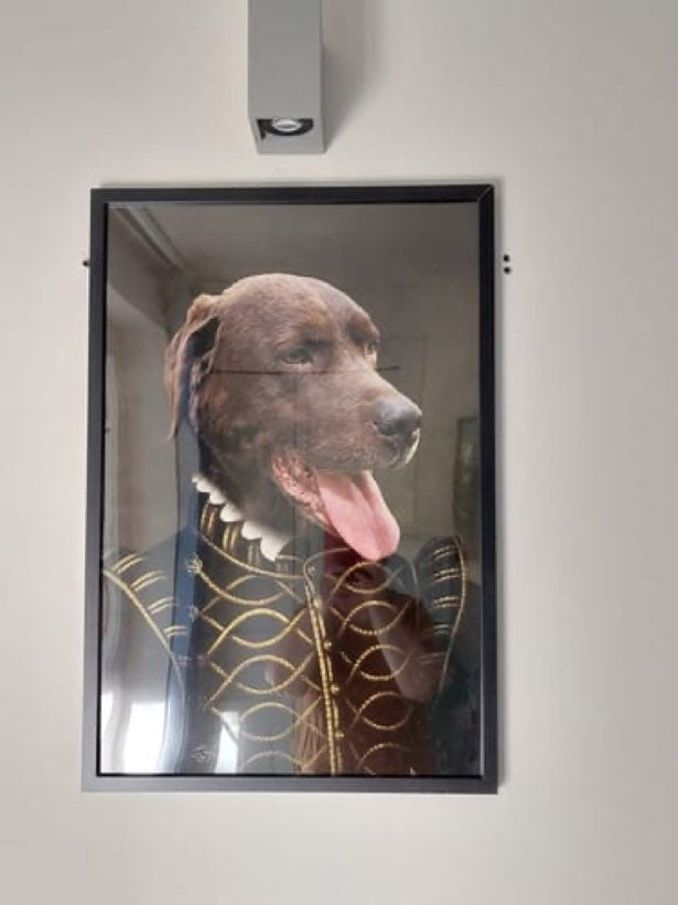 Foto van Pascal T. met hun Renaissance-portret